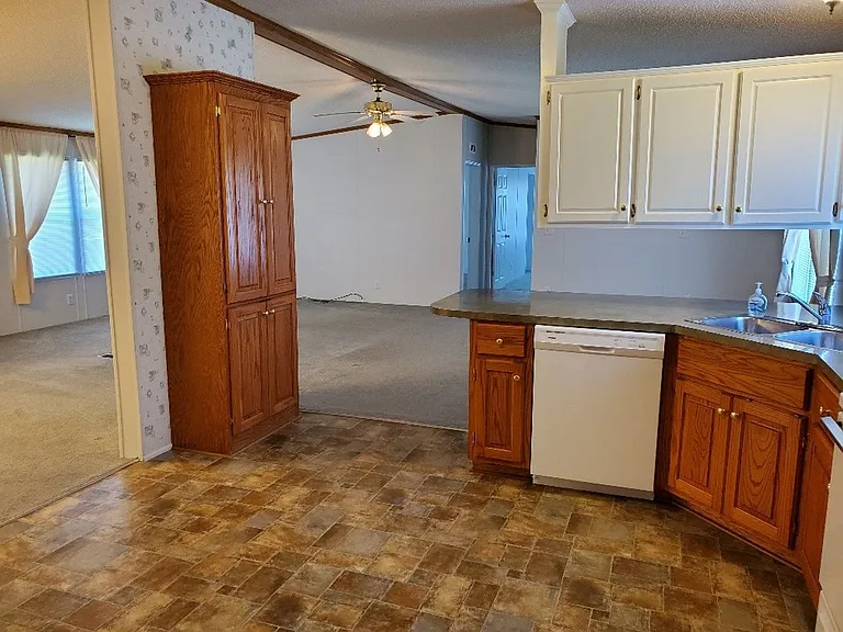1114 Northside Rd #8 — Photo 7