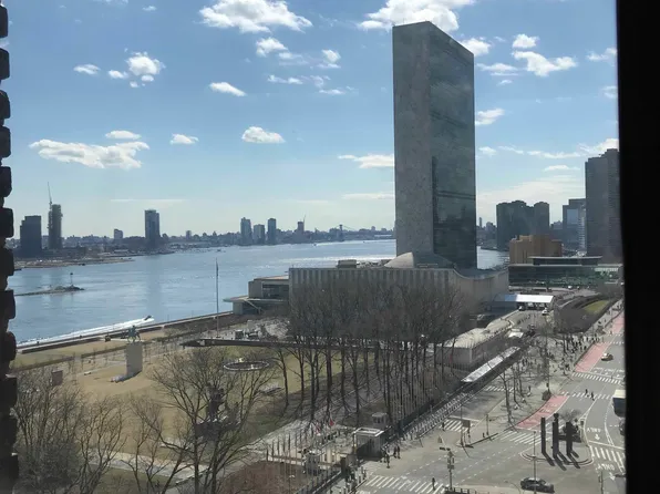 865 United Nations Plaza image 1 of 8