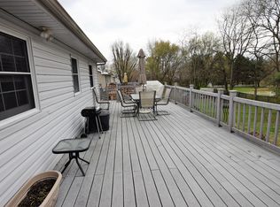 903 Springmont Dr, Hopkinsville, KY 42240