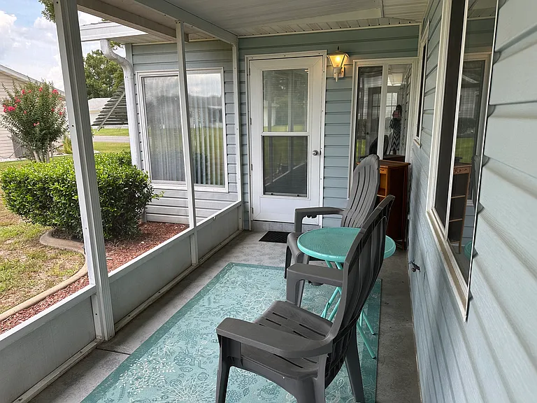 Back Open Lanai