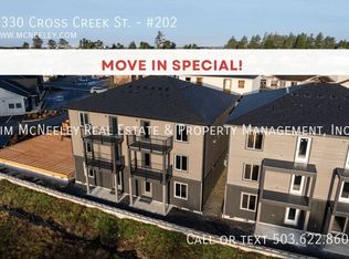 2330 Cross Creek St #202, Seaside, OR 97138