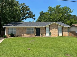 1105 Ravencrest Dr, Longview, TX 75605
