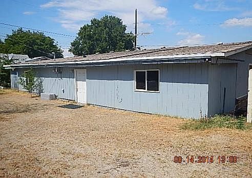 2nd image of 903 W Canal Dr