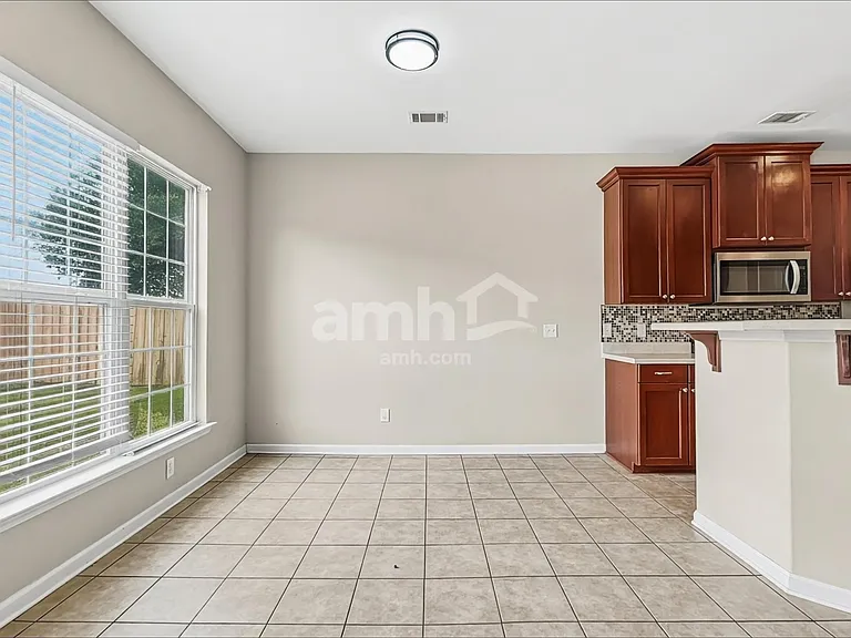 103 Cumberland Way — Photo 5