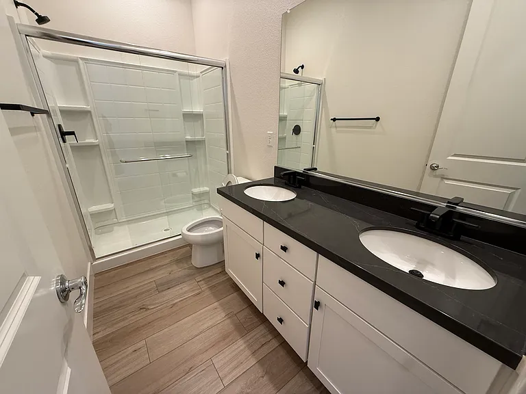 7765 Navasota Dr — Photo 15