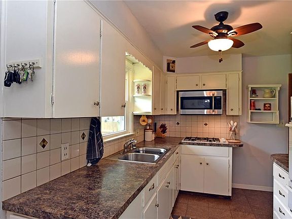 4th image of 6231 Pernell Dr
