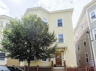 171 Elm St #3, Cambridge, MA 02139