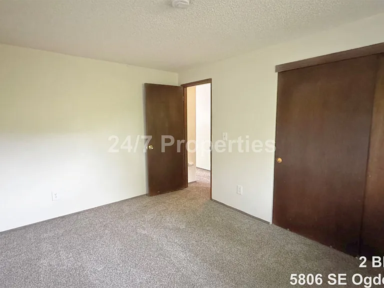 2023-5806MF — Photo 6