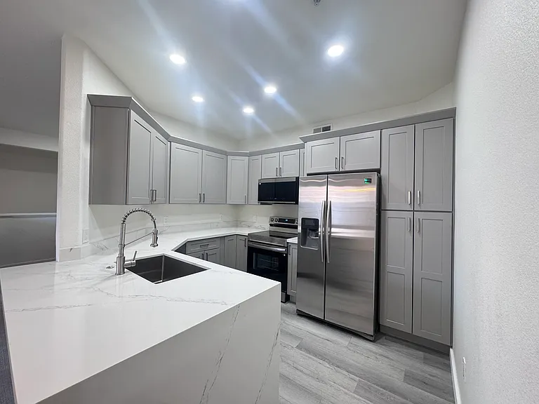 20801 N 90th Pl #225 — Photo 13
