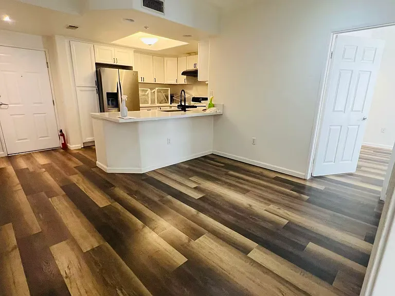 9229 Regents Rd #L125 — Photo 3