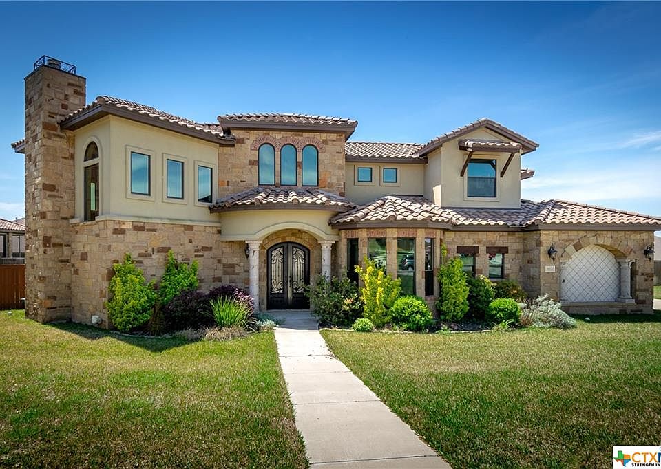 1st image of 8020 Chimney Hill Dr