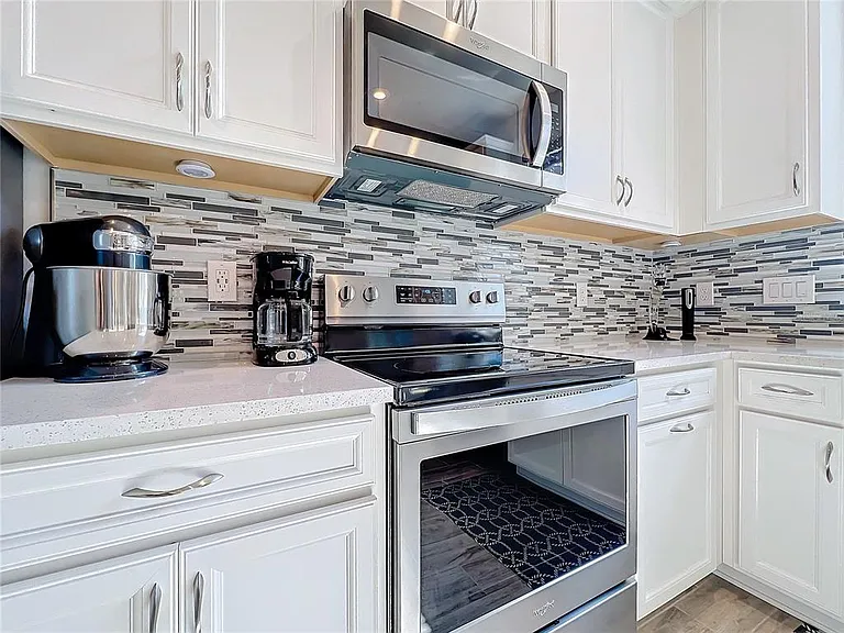 11826 Sky Acres Ter #11826 — Photo 20