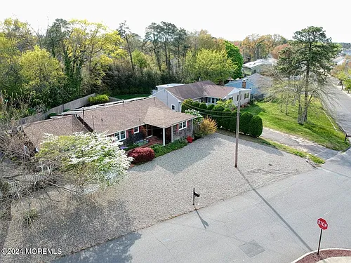 1176 Fern St Photo 1