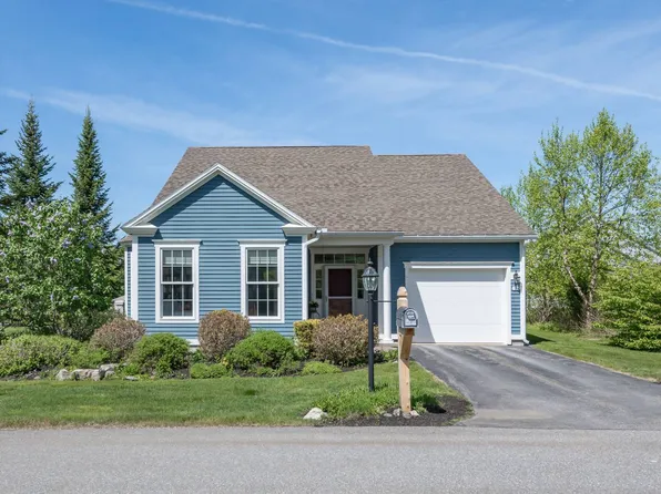 3 Chickadee Dr, Topsham, ME 04086