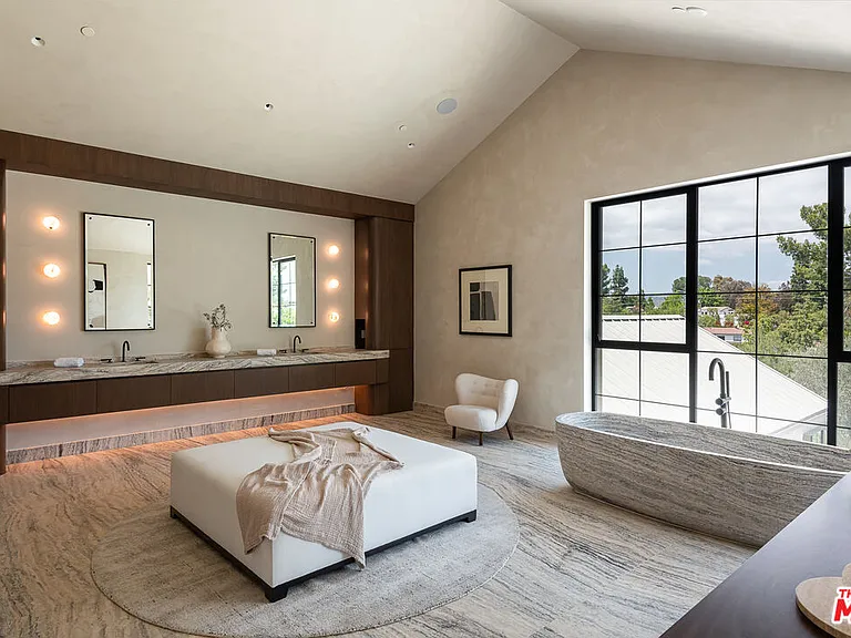 24172 Lupin Hill Rd — Photo 37
