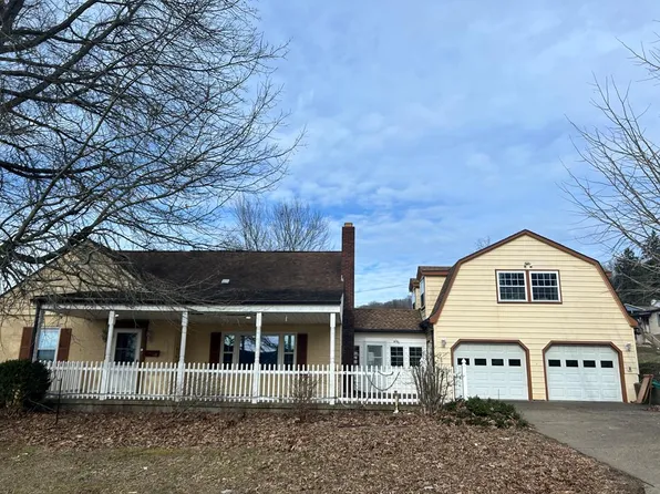 350 Edgewood Terrace, New Martinsville, WV 26155