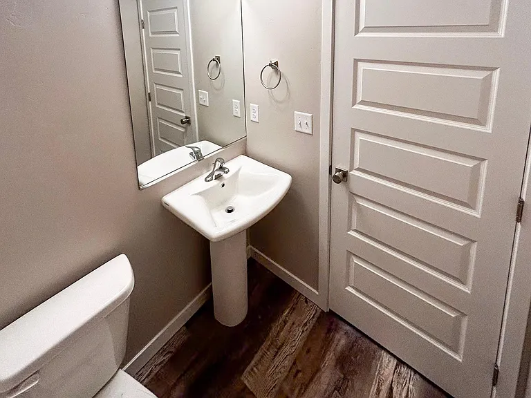 190 Margette Way — Photo 10