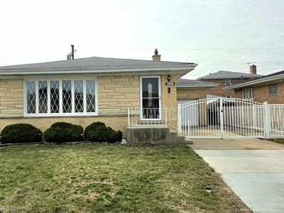 8517 W Carmen Ave, Chicago, IL, 60656