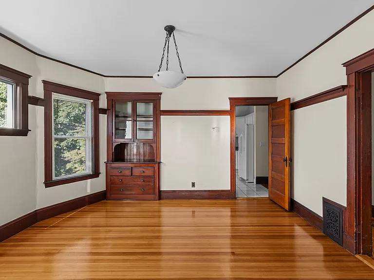 56 Hobson St #2 — Photo 6