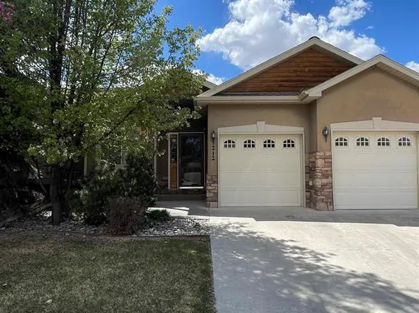 212 Crossroads Circle, Montrose, CO 81401