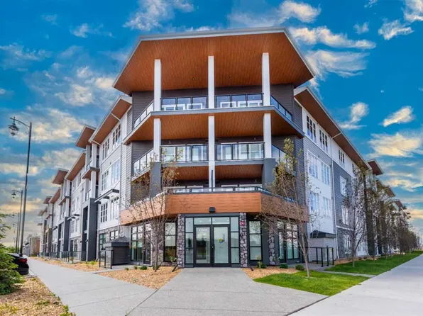 681 S Savanna Blvd N #1317, Calgary, AB T3J 0Z1