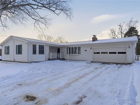 115 N Spruce St, Batavia, NY 14020