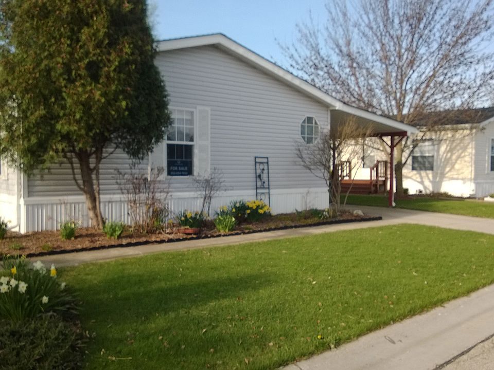 Front of house (north side)