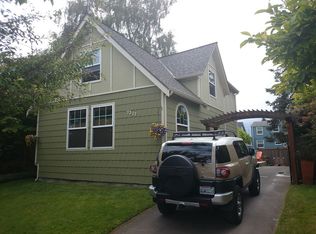 7317 26th Ave NW, Seattle, WA 98117