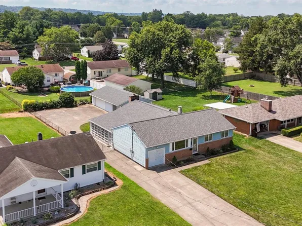 335 Blackburn Ave, Fairfield, OH 45014