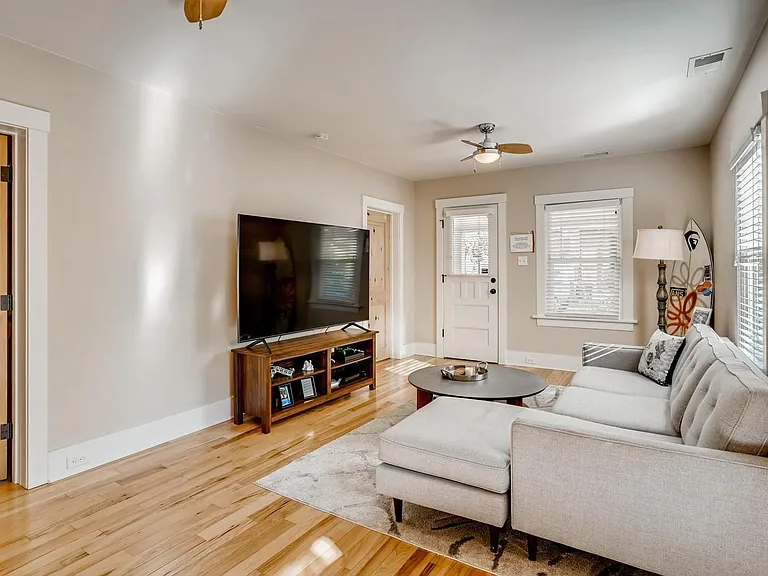 2335 South St — Photo 4