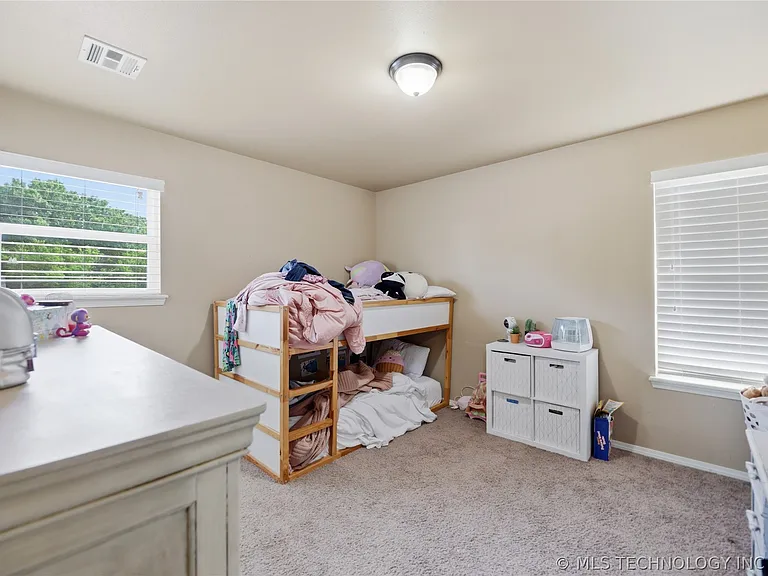1407 W Haskell St — Photo 18