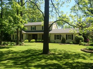 26010 Willowbend Rd, Perrysburg, OH 43551