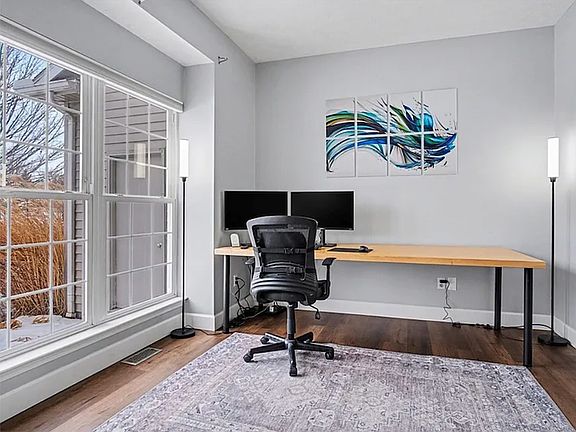 4th image of 5 Alton Way