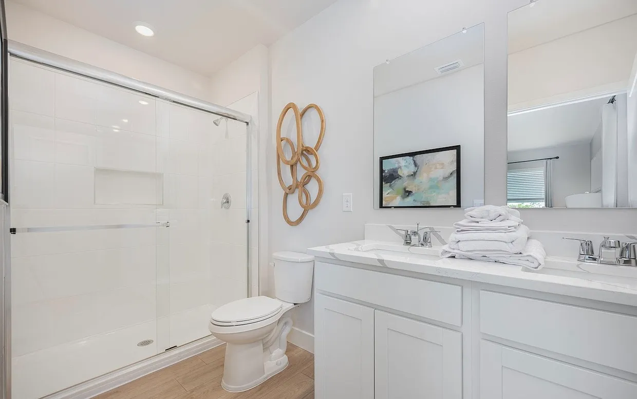 3 bed, 2.5 bath, 1463 sqft, $2,199 — Photo 3