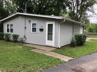 510 Orchard Ln, Saint Joseph, MO 64501