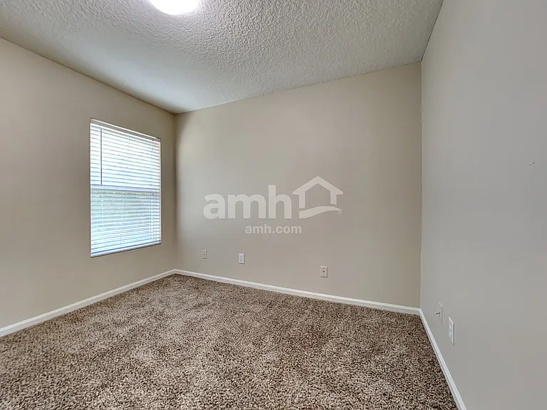 525 Juniper Spring Ct — Photo 16