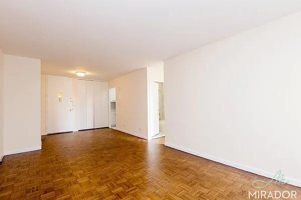 Rented by Mirador Real Estate | media 4