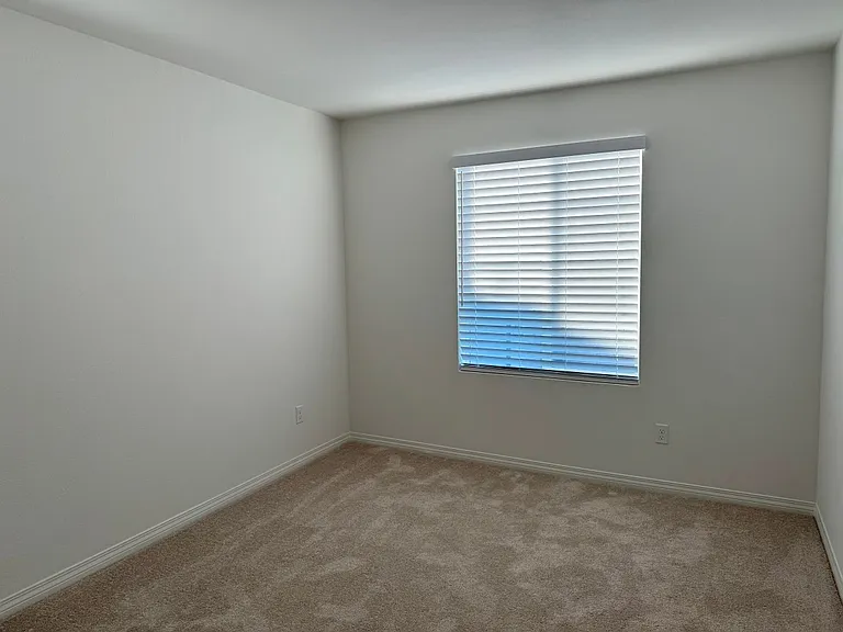 36612 Desert Tortoise Rd — Photo 10
