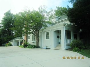 2629 17th Ave, Moline, IL 61265