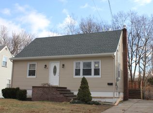6 Hopson Ave, Little Falls, NJ 07424