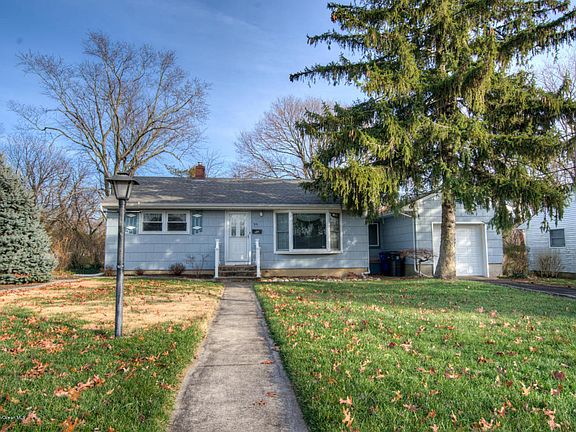 2nd image of 96 Fairacres Dr