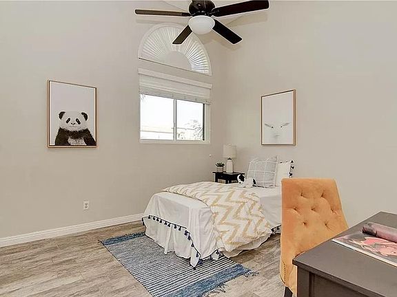 5th image of 2223 Rutgers Dr #3B
