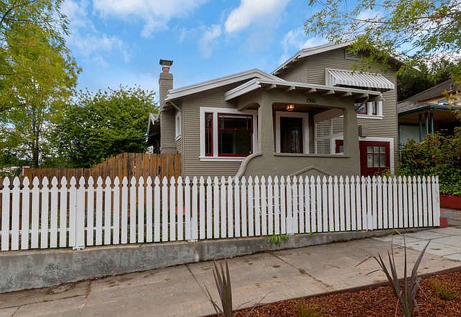 1st image of 2942 22nd Ave