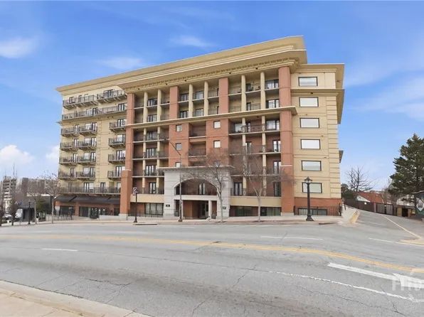 250 W Broad Street #405, Athens, GA 30601
