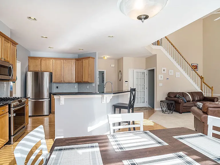 3758 Southland Dr — Photo 4