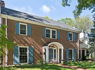 2754 Ridge Ave, Evanston, IL 60201