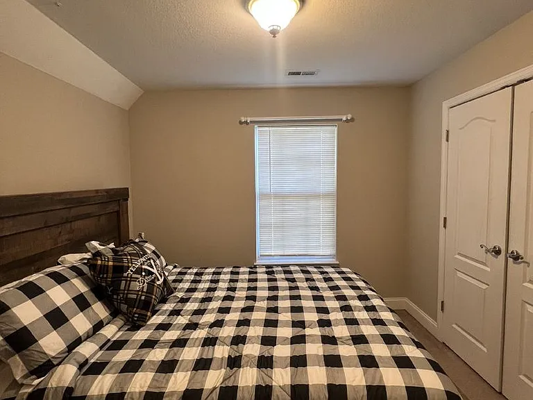 7475 British Rd — Photo 9