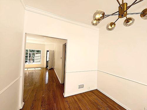 2nd image of 107 1/2 N Sweetzer Ave