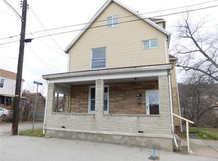 17 1/2 Chestnut St, Dravosburg, PA