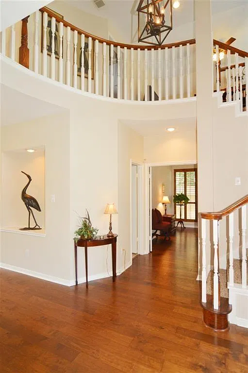 4 bed, 4.0 bath, 3466 sqft, $3,780 — Photo 3